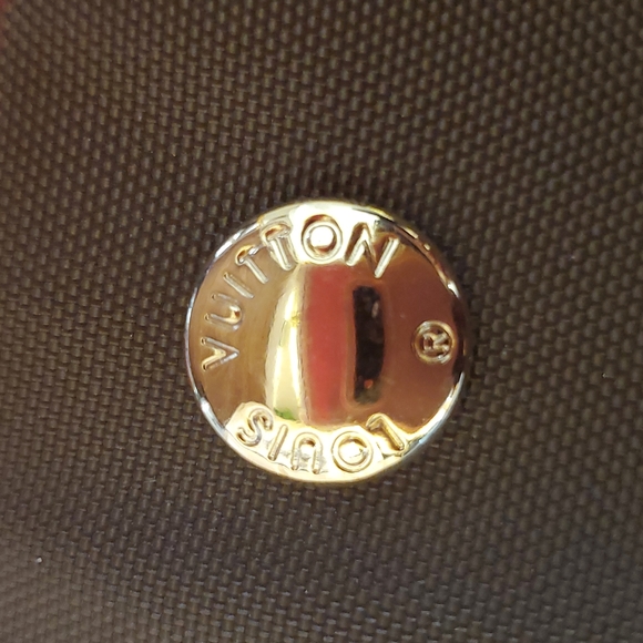 Authentic Louis Vuitton Paris,Hanging Garment Bag with 2 hangers.Made in France. - Picture 9 of 15